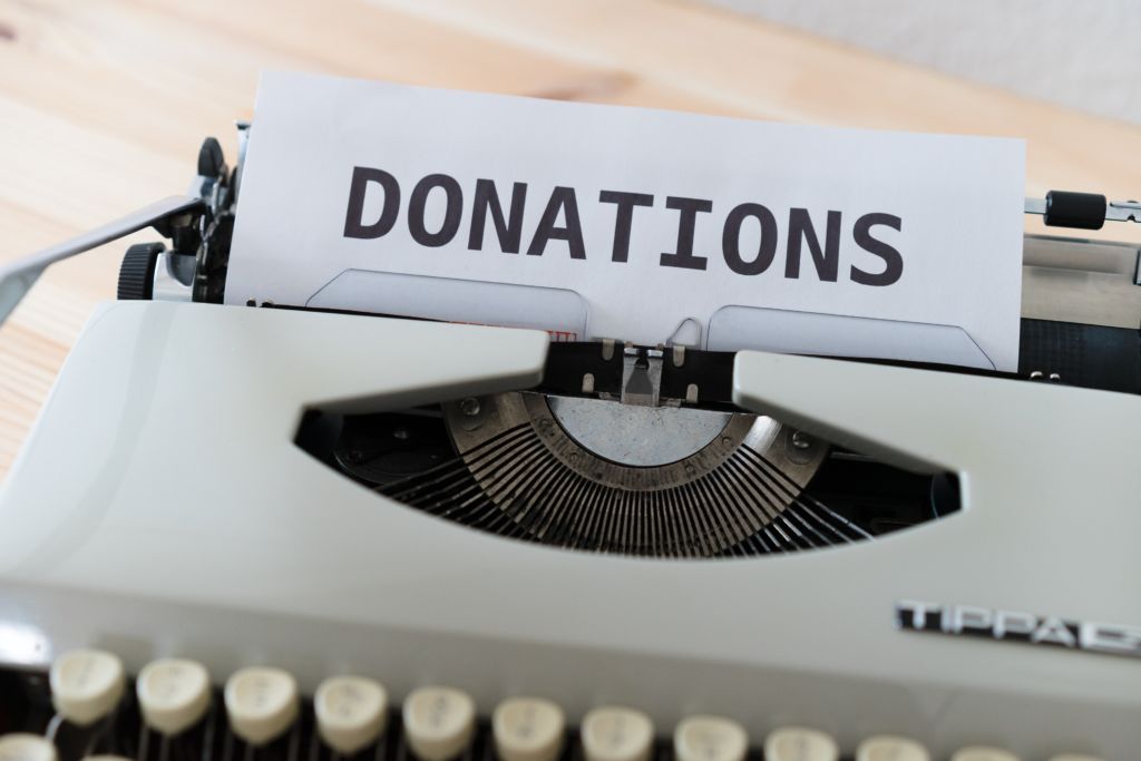The holiday season is a great time to ask for donations online.